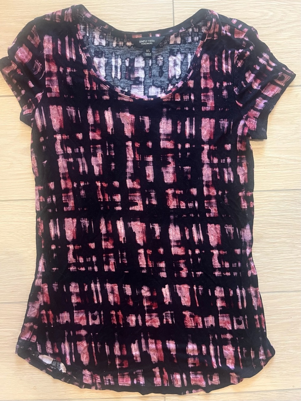 Simply Vera Vera Wang Black & Pink Print Short Sleeve Top